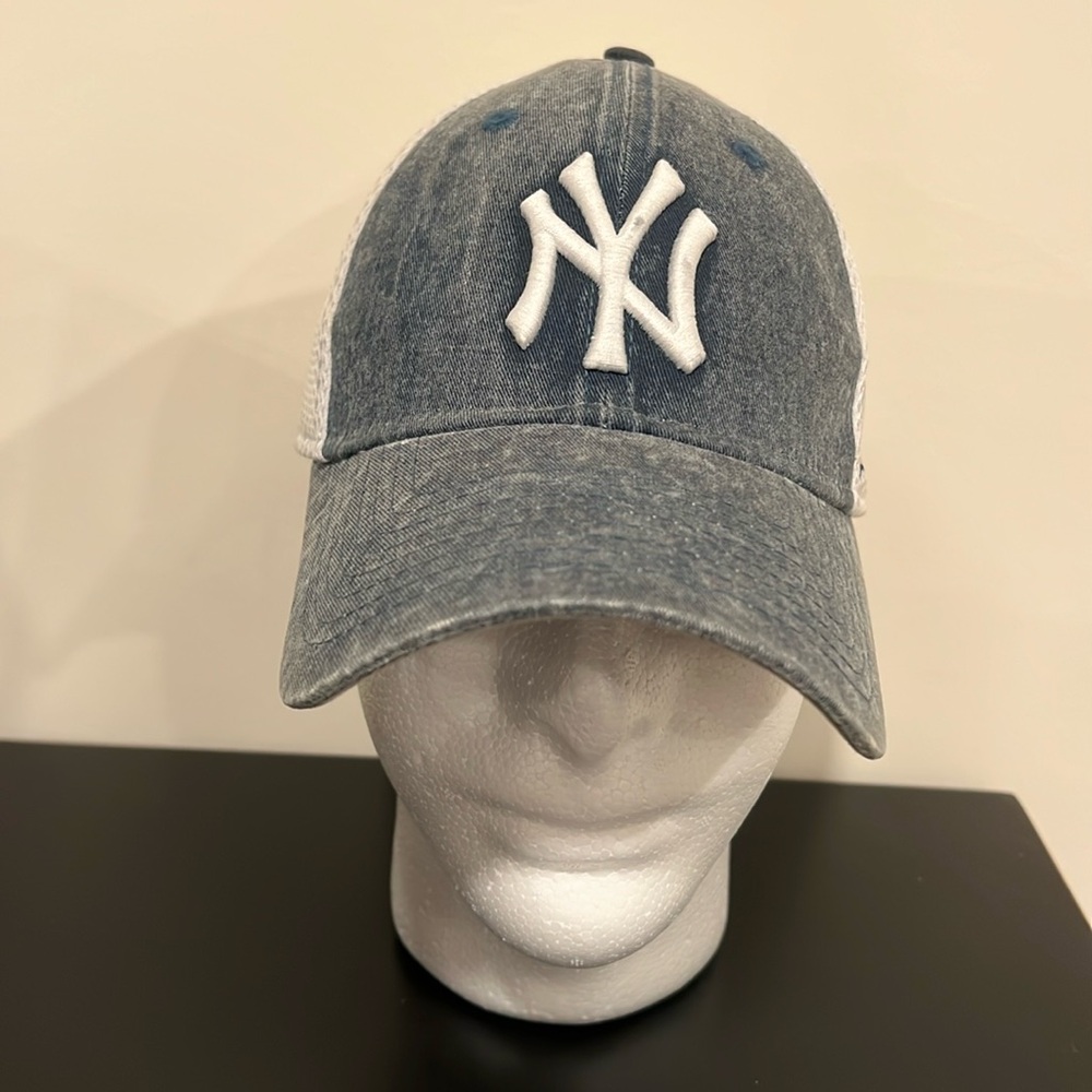 New Era NY Yankees 39THIRTY Stretch Fit Baseball Cap Size Small-Medium